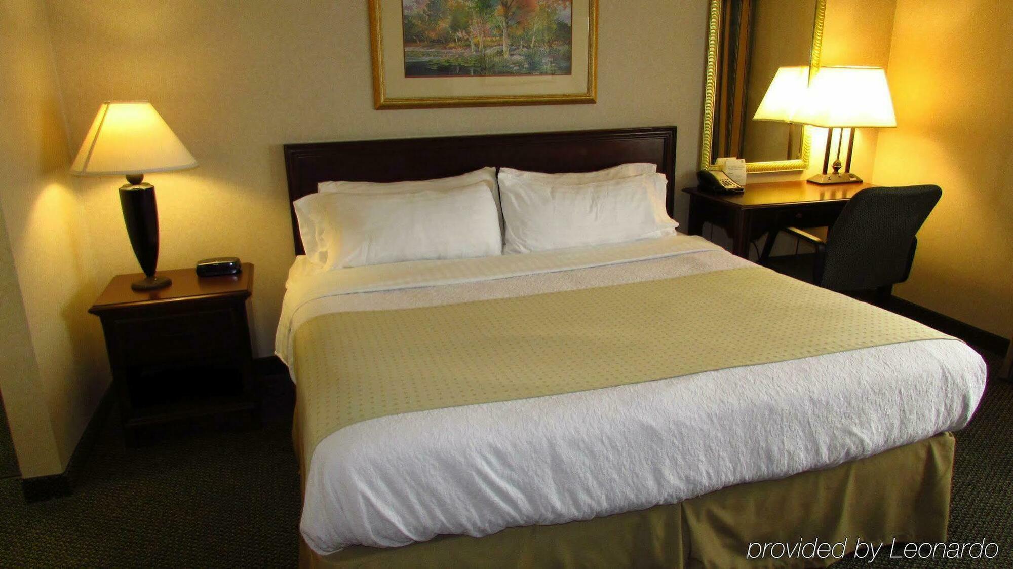Hotel The Lux & Conference Center, Ascend Collection Waterloo
